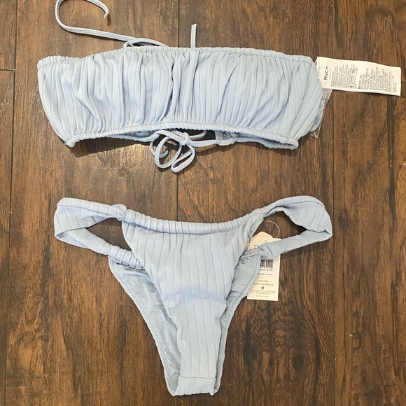 RVCA baby blue bikini - Picture 2 of 6